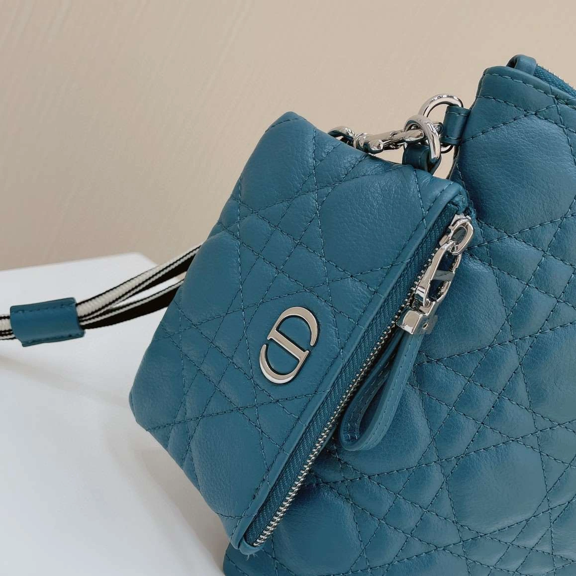*MOMO---S5036PWHC-M97B cowhide item : A-B063H2337A