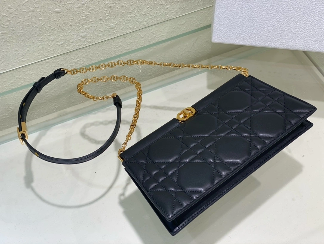 MOMO-- S5166UDBB-M900 high quality version item：C-B813H0234R