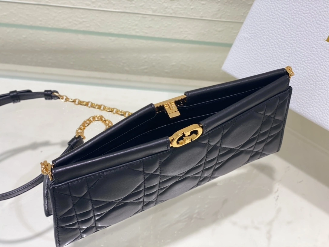 MOMO-- S5166UDBB-M900 high quality version item：C-B813H0234R