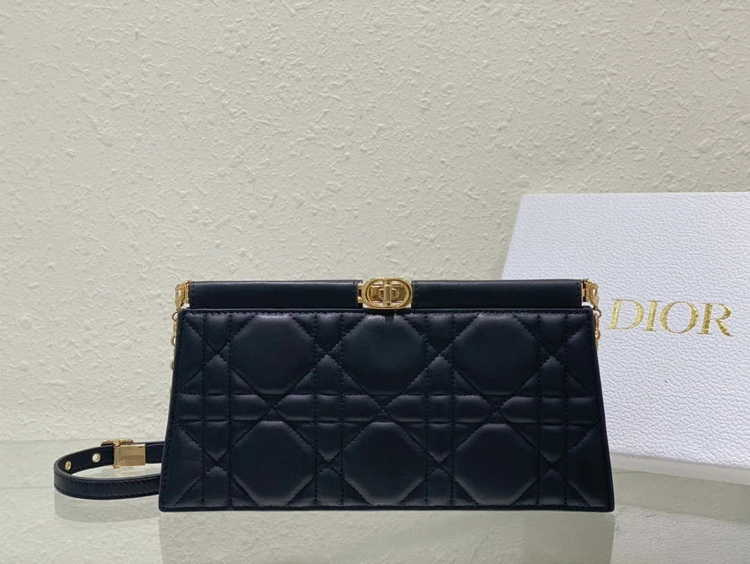 MOMO-- S5166UDBB-M900 high quality version item：C-B813H0234R