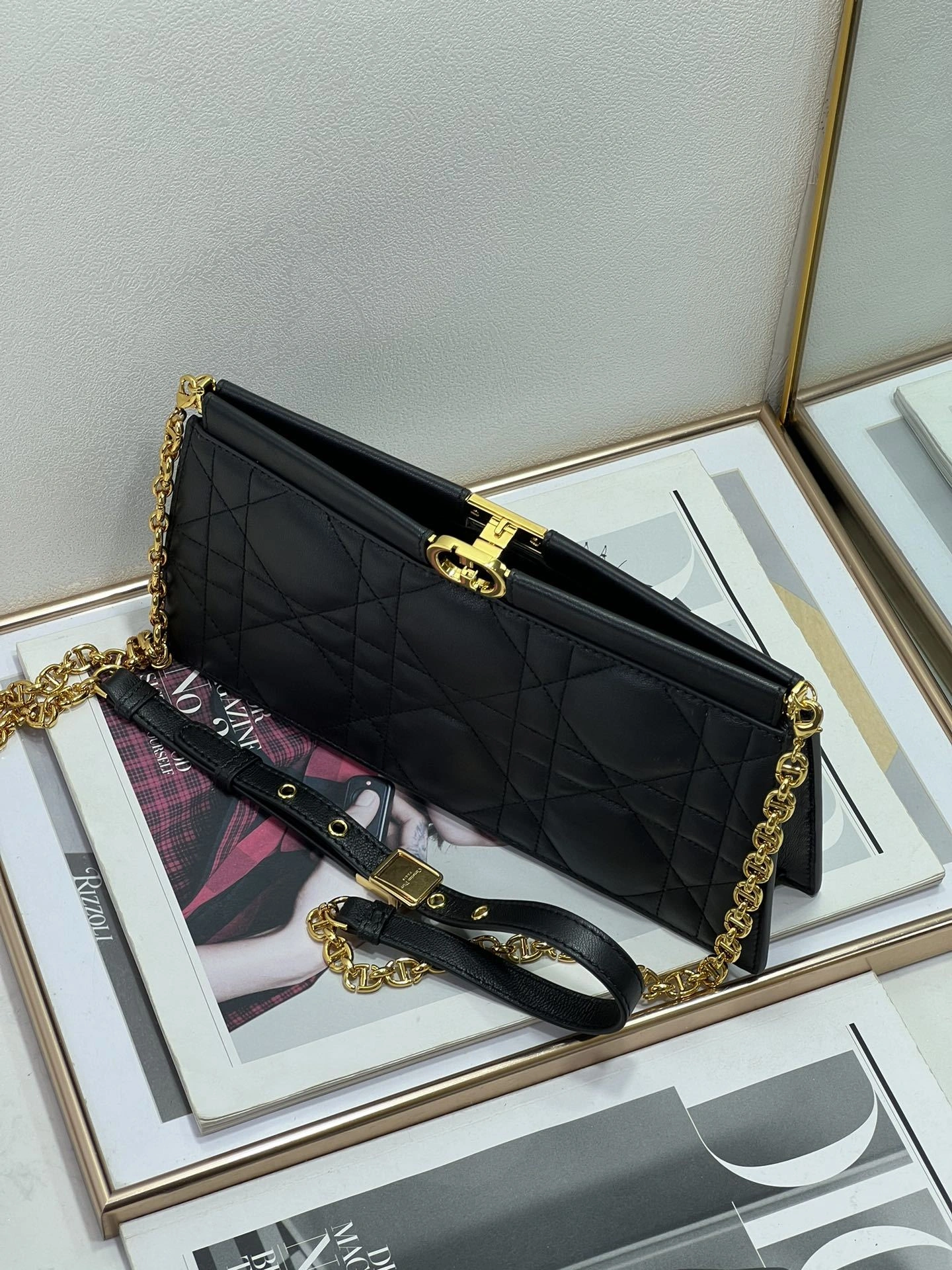 MOMO-- S5166UDBB-M900 item：C-B063I3065V