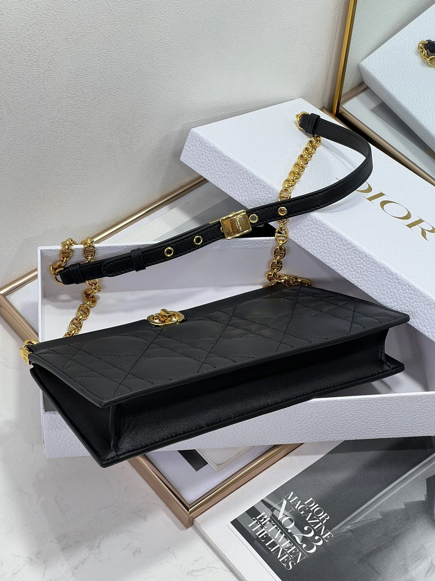 MOMO-- S5166UDBB-M900 item：C-B063I3065V
