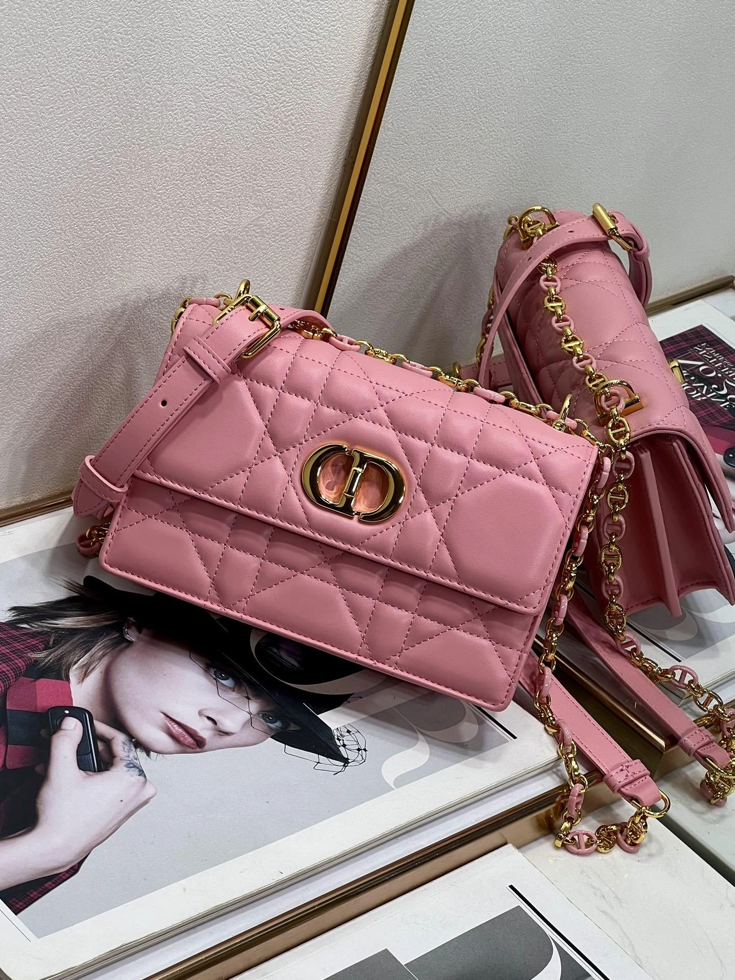 MOMO-- S5169UDAX-M89P item：C-B063G3121R