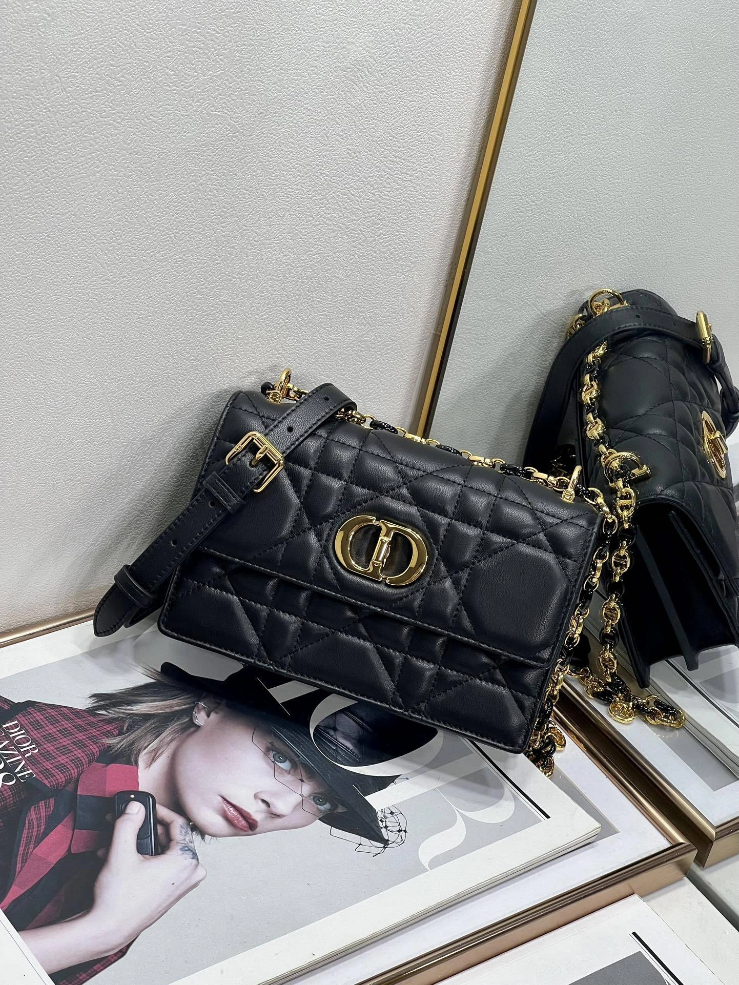 MOMO-- S5169UDAX-M900 item：C-B063G3123R