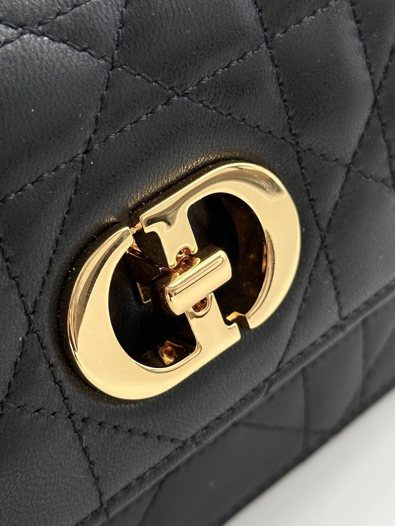 MOMO-- S5169UDAX-M900 item:D-B000A1586