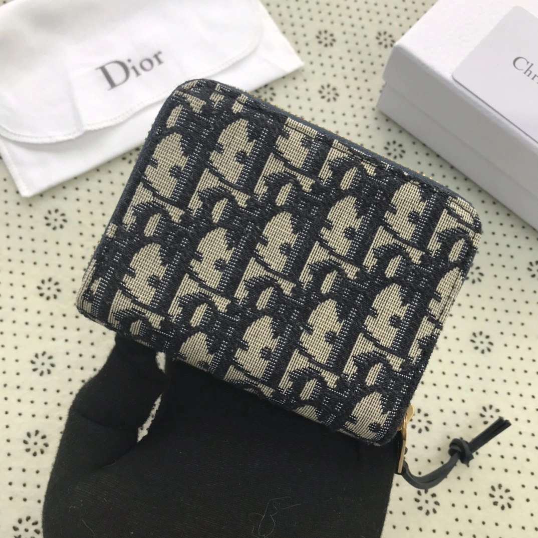 MOMO-- S5538CTZQ-M928 item：C-B063G2115R