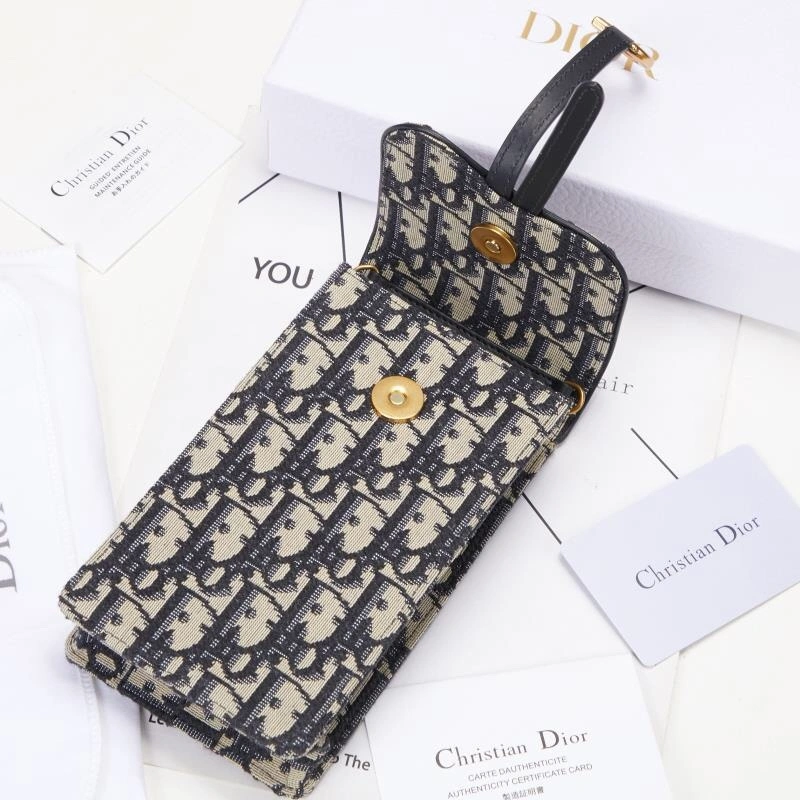 MOMO-- S5641CTZQ-M928 item：C-B063G2126R