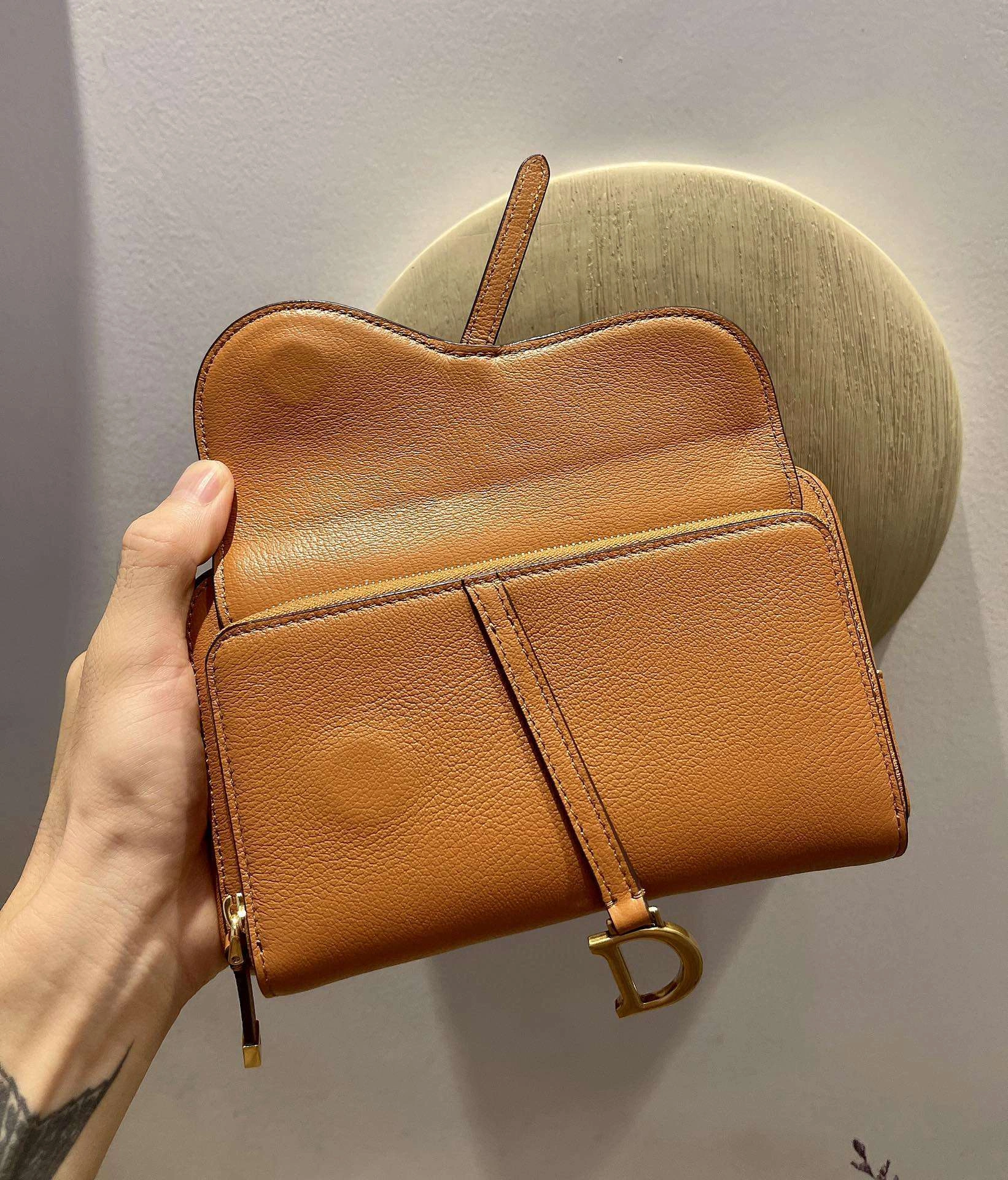 *MOMO---S5668CCEH-M44M cowhide item : A-B00H2318A
