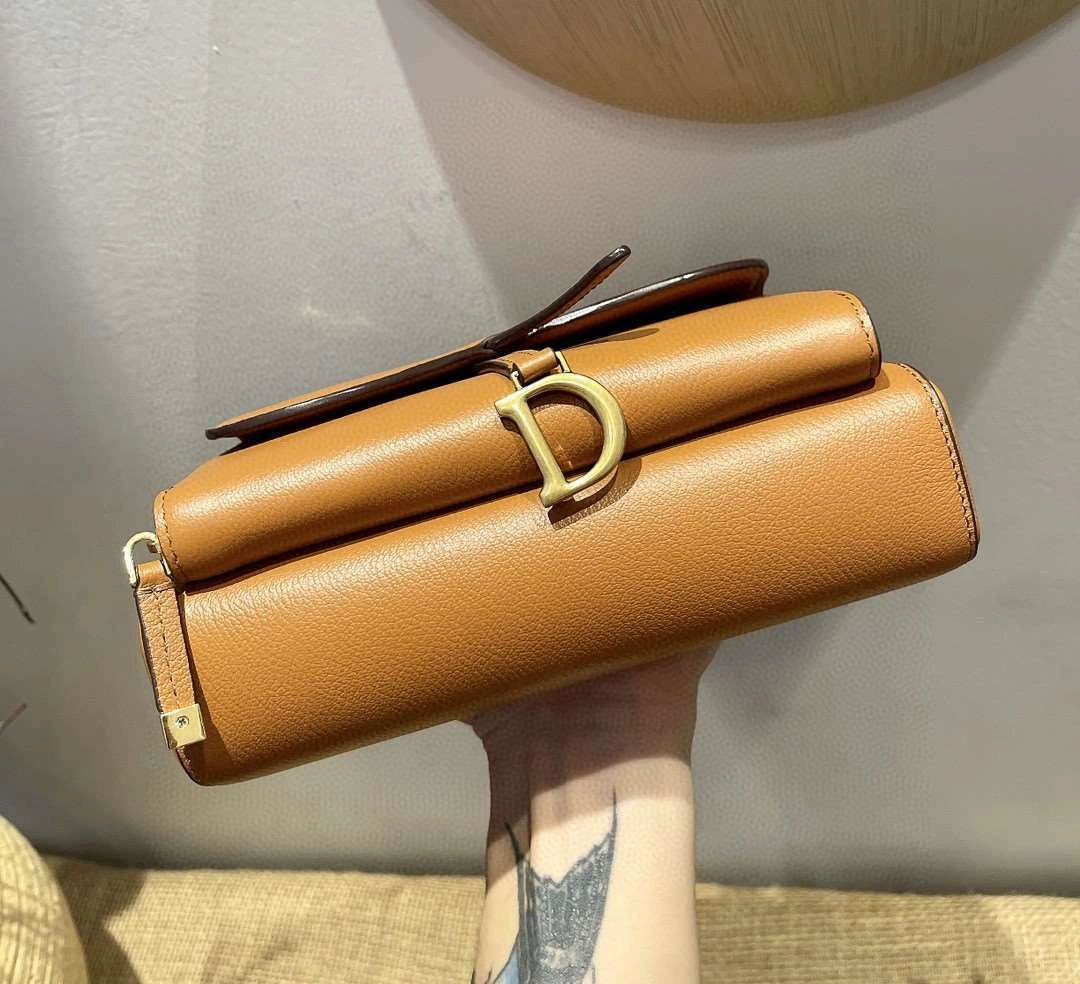 *MOMO---S5668CCEH-M44M cowhide item : A-B00H2318A