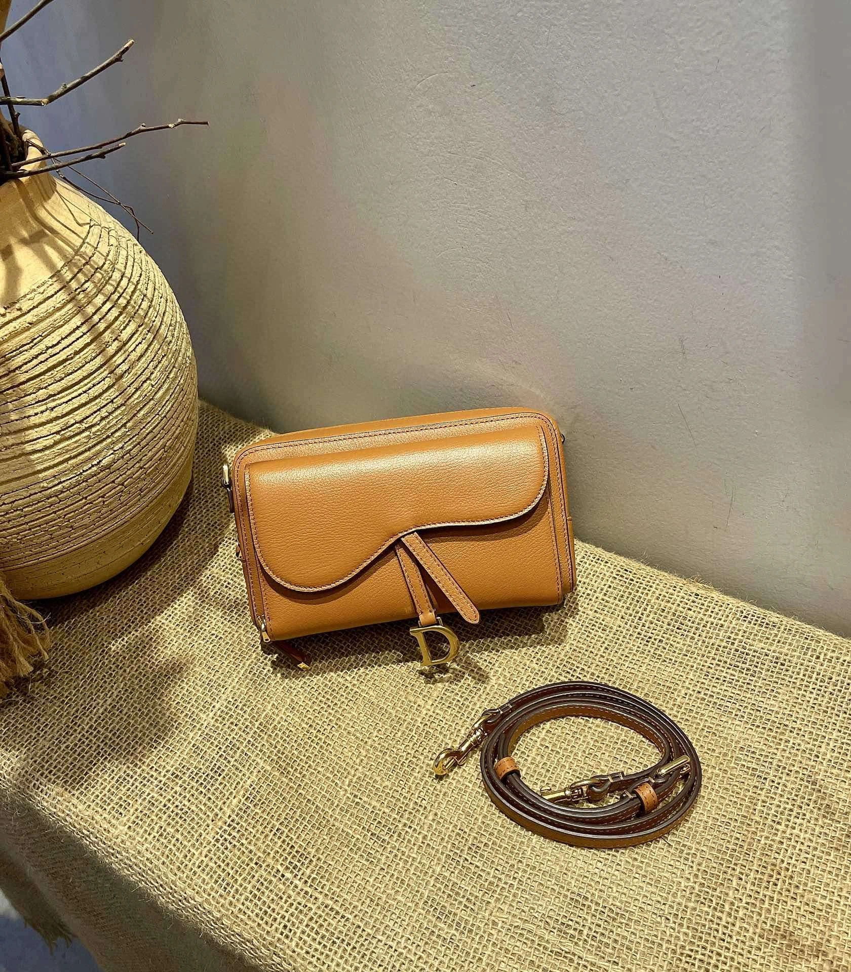 *MOMO---S5668CCEH-M44M cowhide item : A-B00H2318A