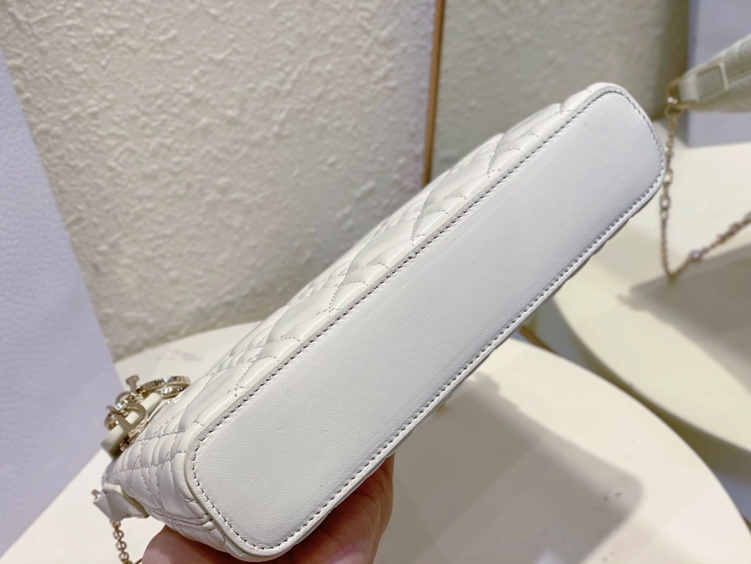 MOMO-- S6006ONMJ-M030 Miss Midi sheepskin item:C-B063K2323R