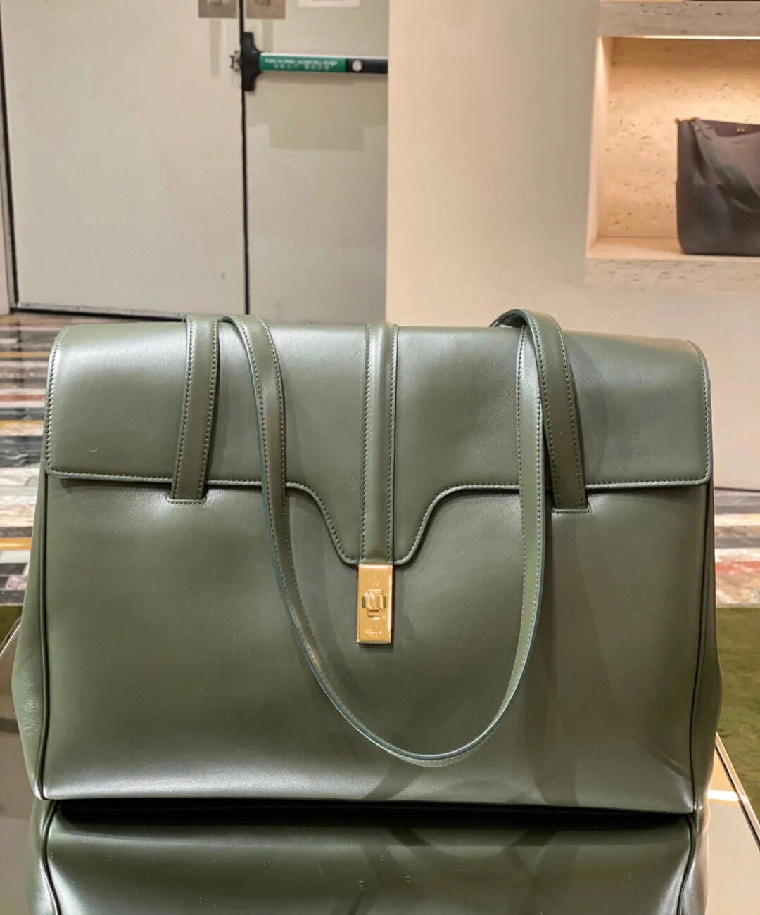 *MOMO---SOFT Calfskin high quality version item : 063B13K2418