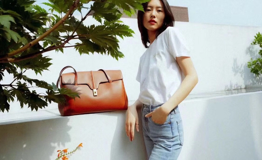 MOMO---SOFT Calfskin high quality version item : 063B14K2407