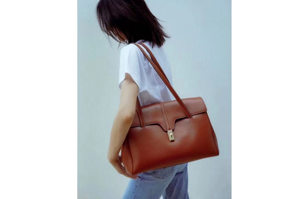 MOMO---SOFT Calfskin high quality version item : 063B14K2407