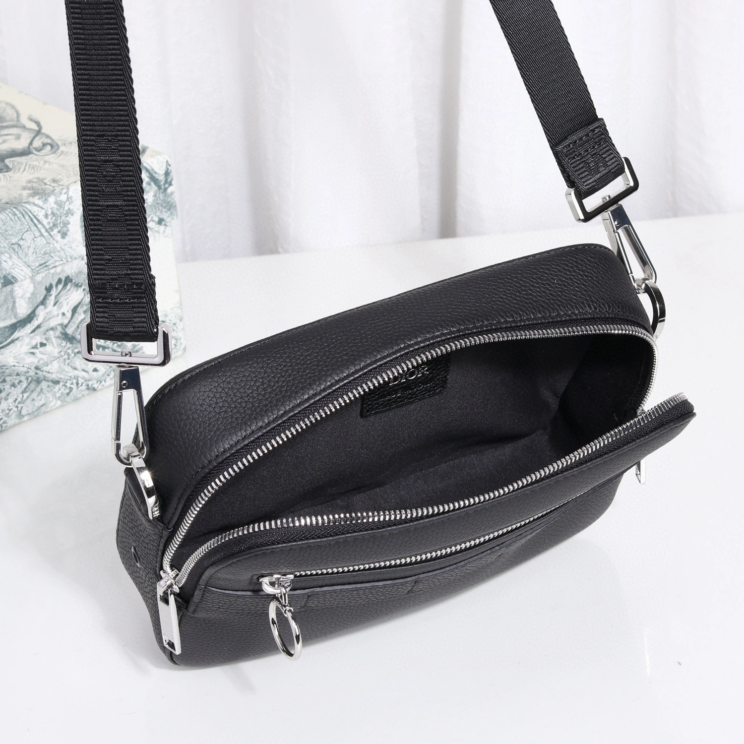 *MOMO---Safari cowhide item : A-B180J7620T