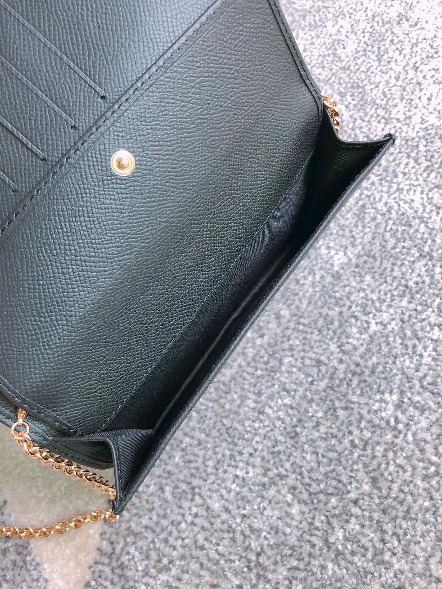 MOMO---Small Cowhide high quality version item : 007B00K2506