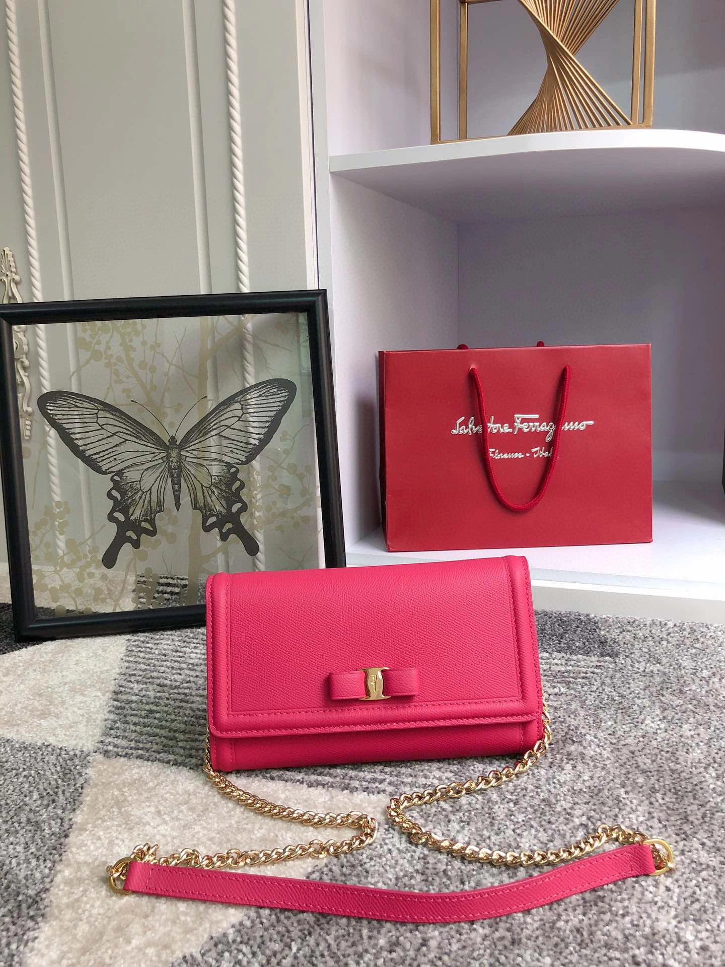 MOMO---Small Cowhide high quality version item : 007B00K2506