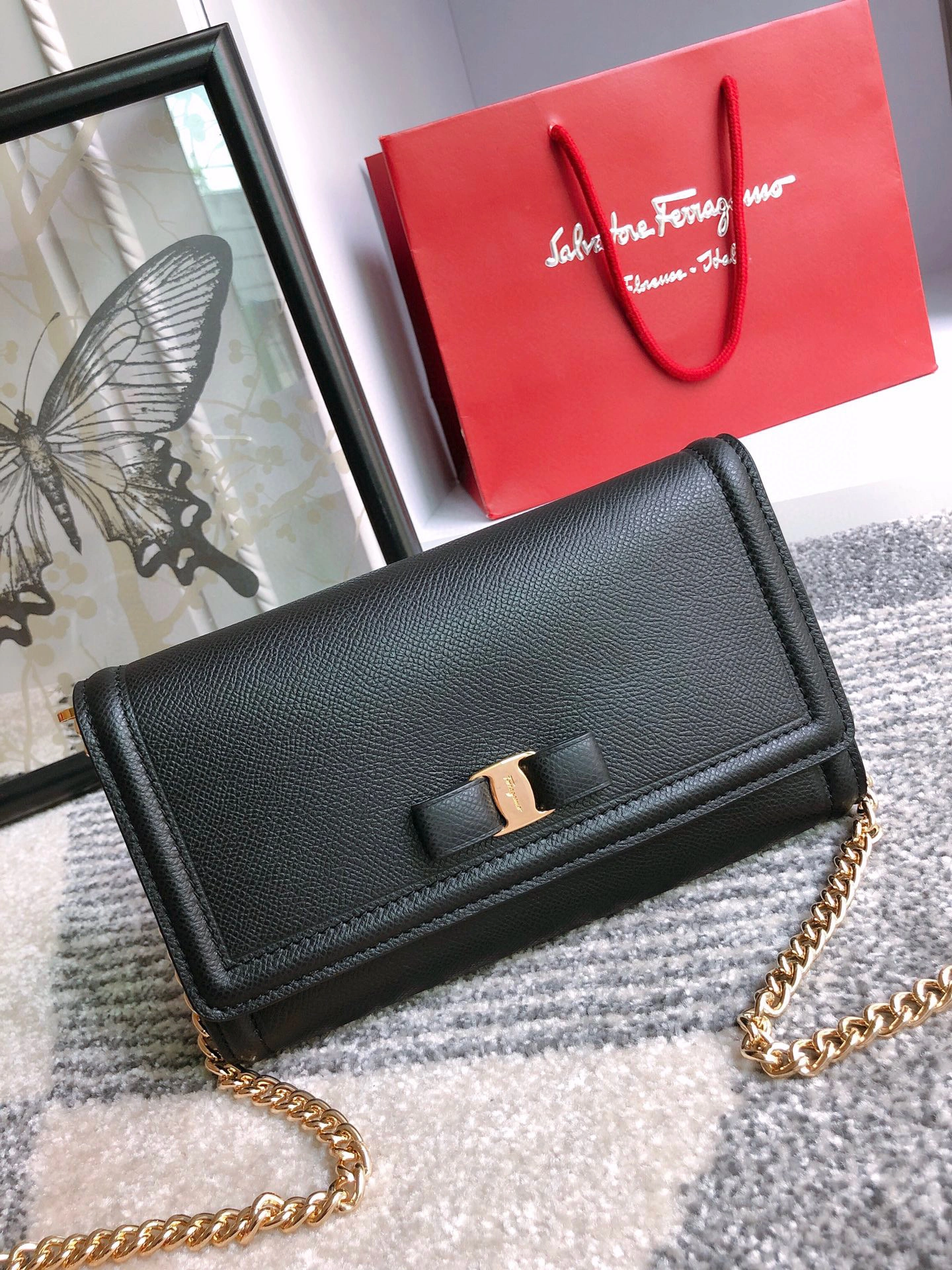 MOMO---Small Cowhide high quality version item : 007B00K2507