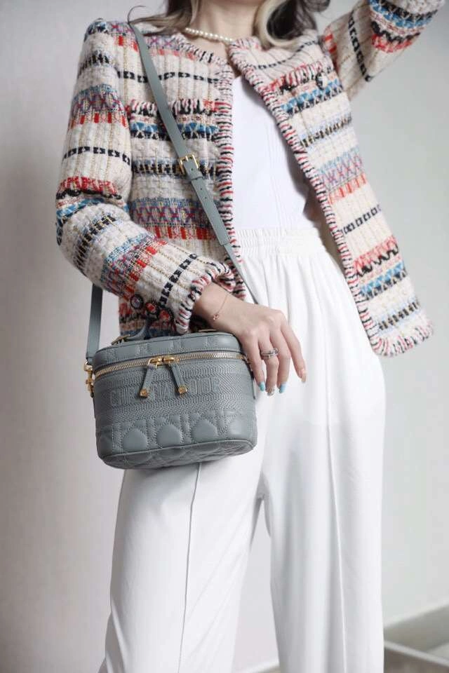 *MOMO-- TRAVEL Multiple colors Sheepskin item : M173B118C0701-2