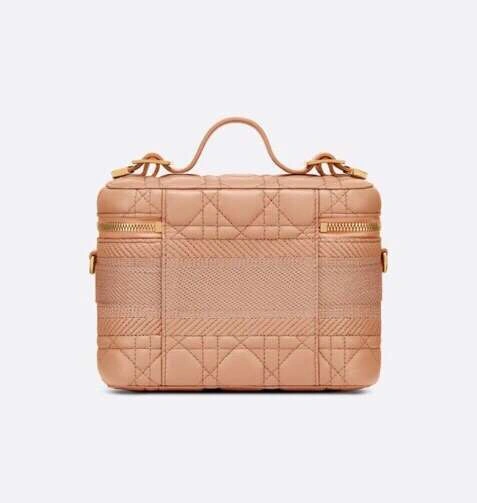 *MOMO-- TRAVEL Multiple colors Sheepskin item : M173B118C0701-2