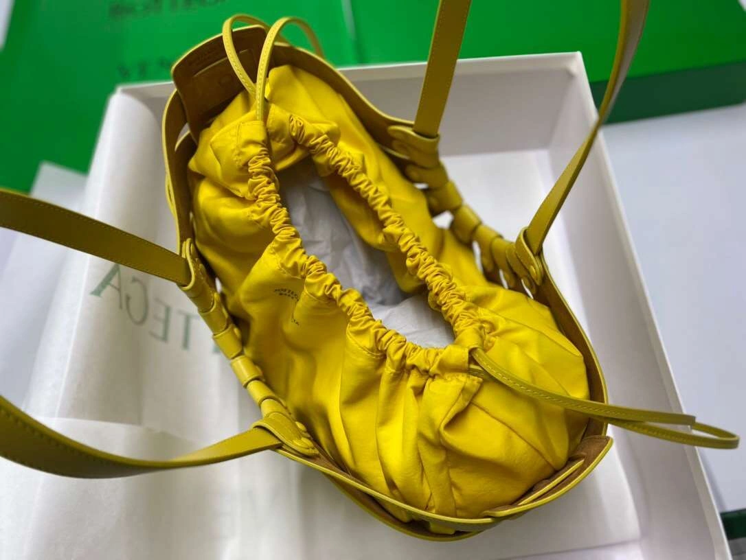 MOMO-- The Shell 2colour item：063B138E1030-2