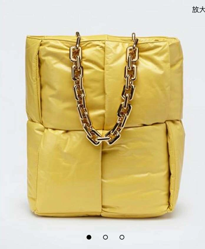 *MOMO-- Tote 2colour item：063B00E1018-2