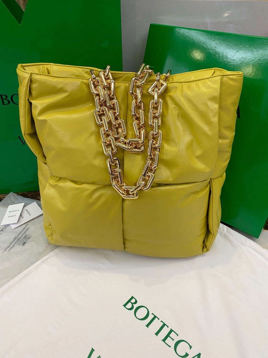 *MOMO-- Tote 2colour item：063B00E1018-2