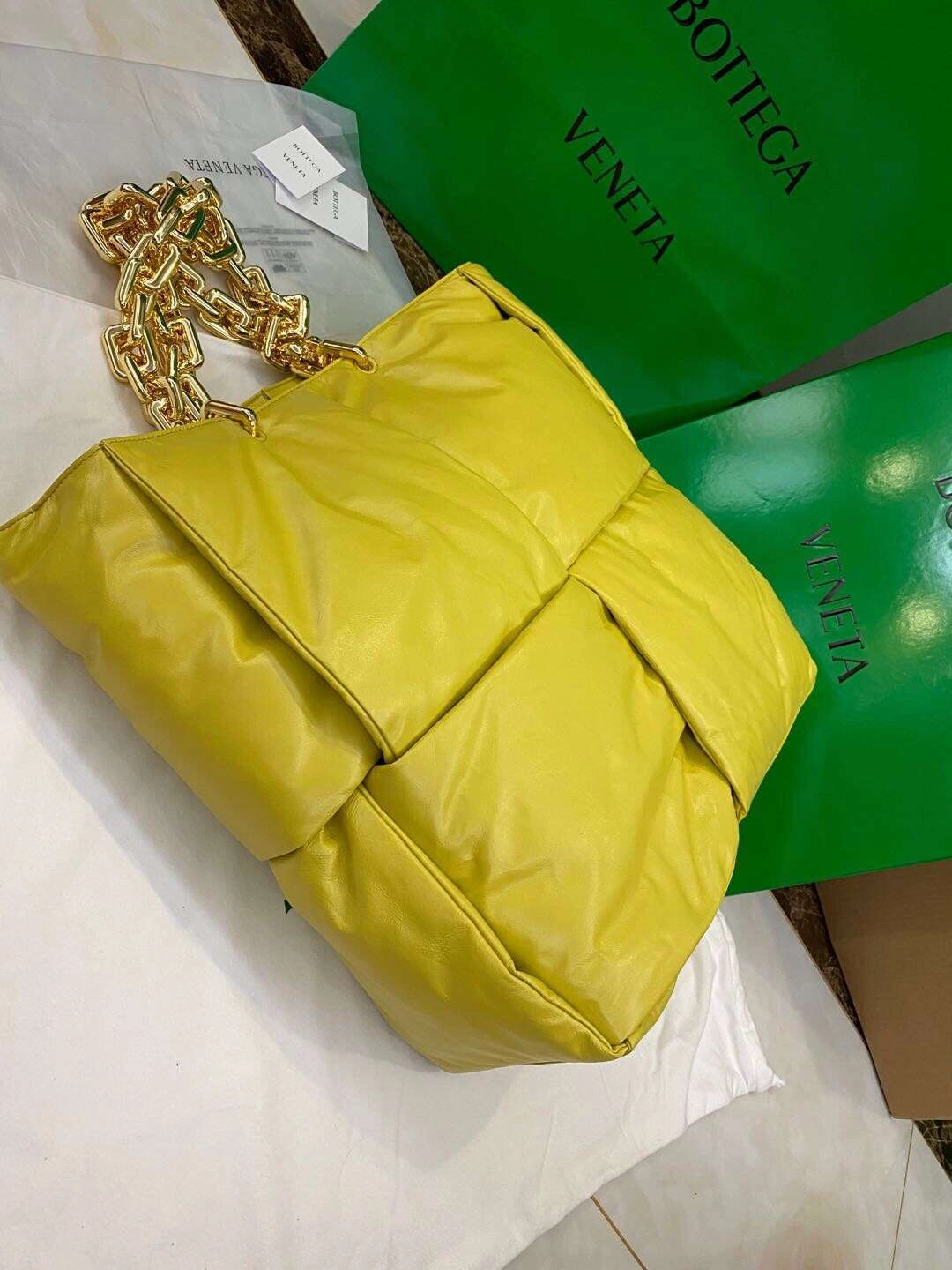 *MOMO-- Tote 2colour item：063B00E1018-2