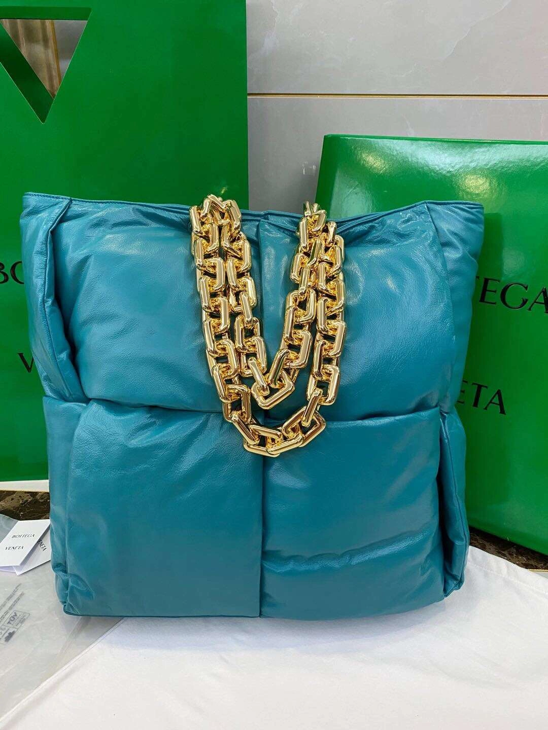 *MOMO-- Tote 2colour item：063B00E1018-2