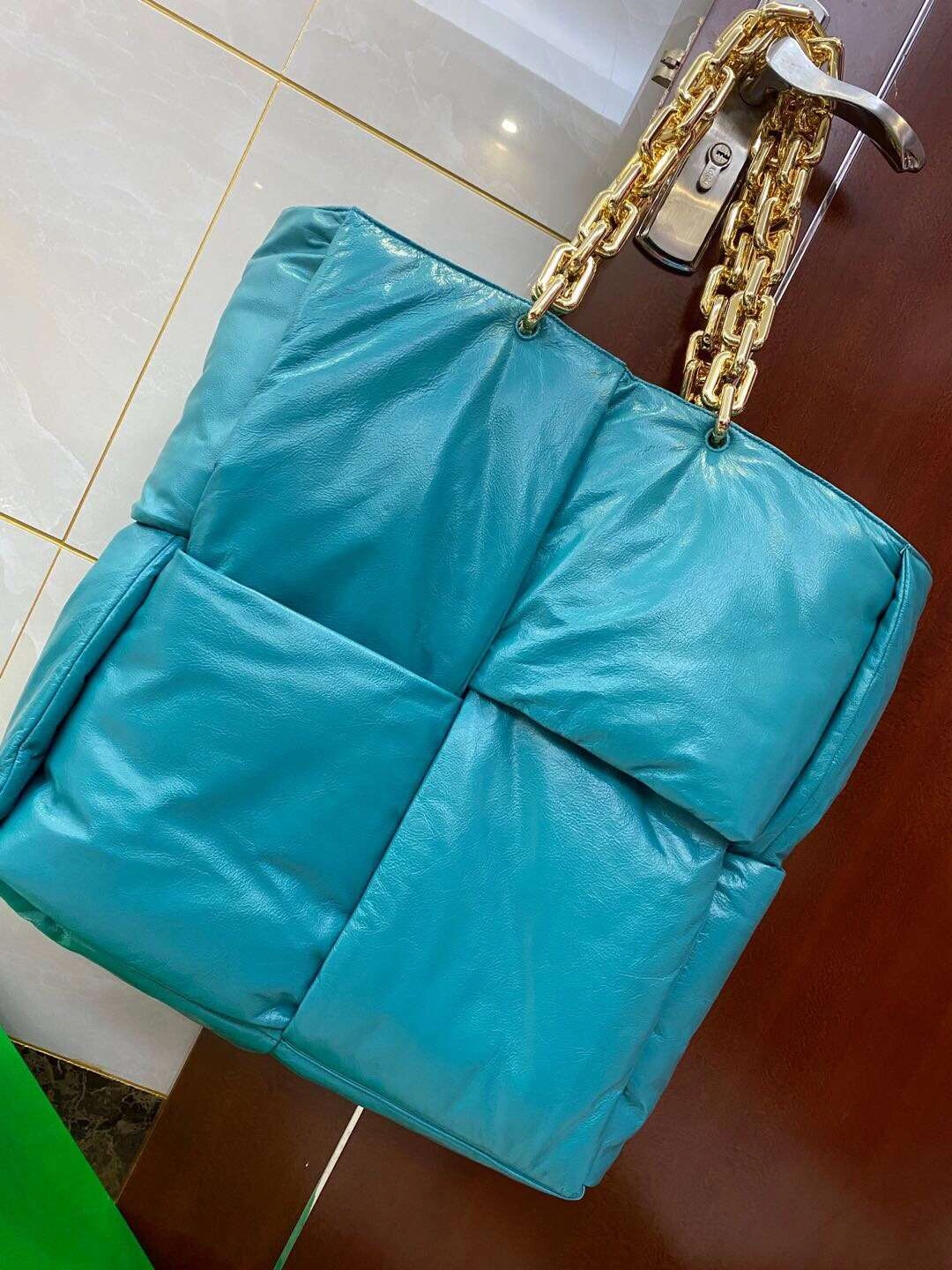 *MOMO-- Tote 2colour item：063B00E1018-2