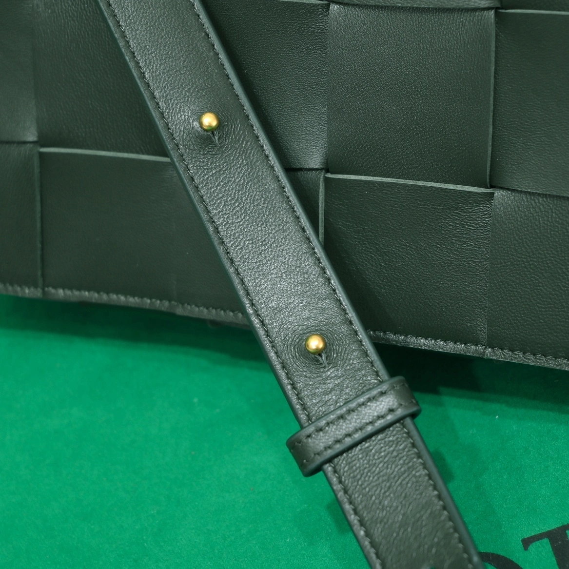 MOMO-- V595t1 578004VMAY13035 high quality version sheepskin item:D-B000I0905