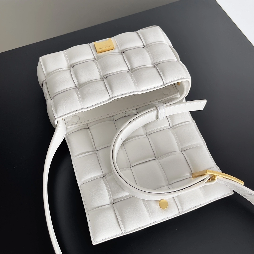 MOMO-- V595t1 591970VCQR19143 high quality version item:D-B063I0922