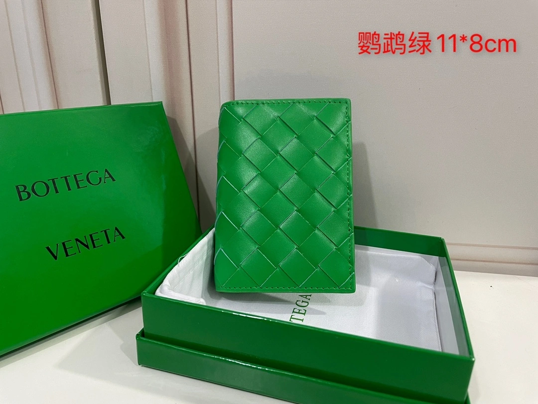 &MOMO-- V595t1 592619VCPQ43724 item:D-B063K2298T