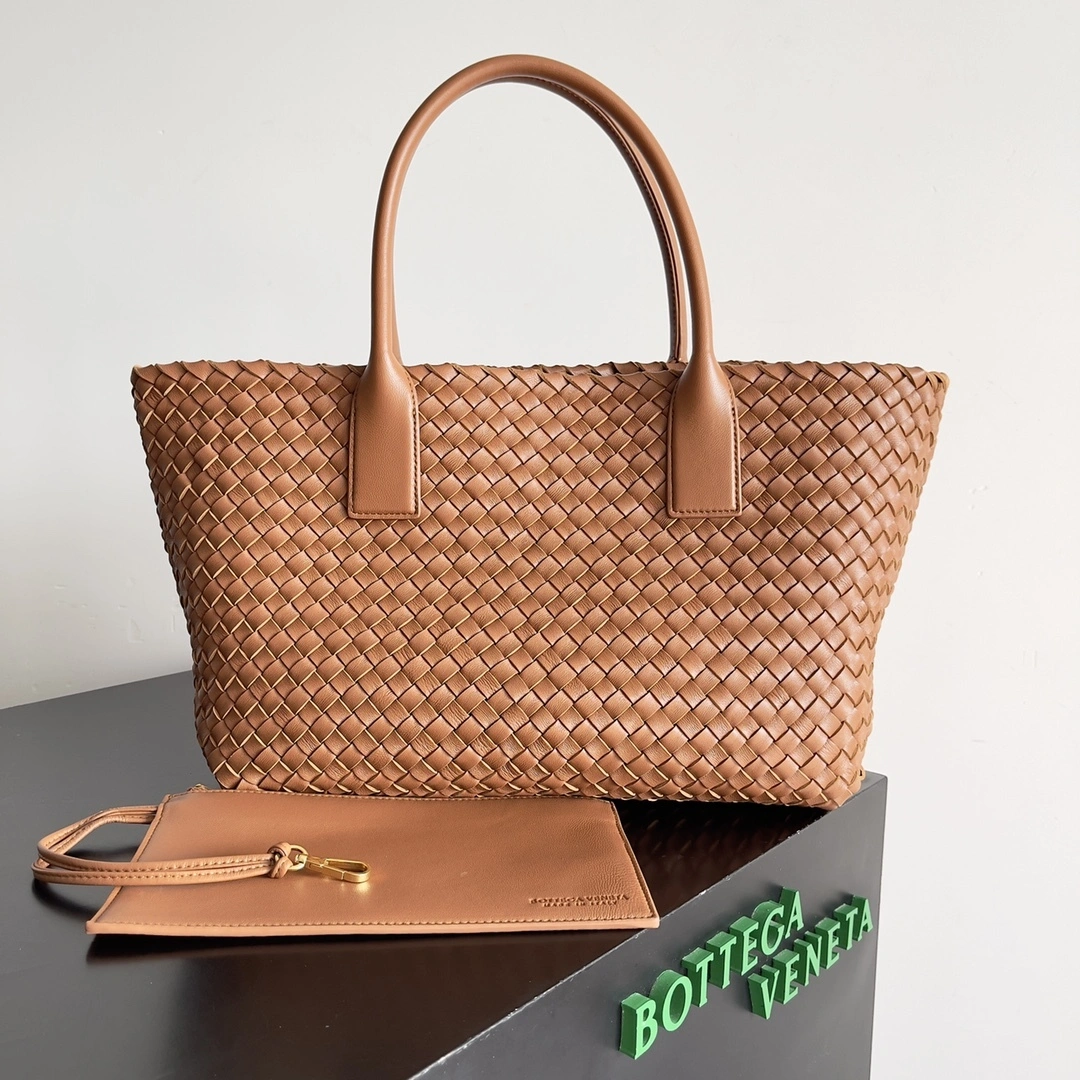 MOMO-- V595t1 608810V1OW12650 high quality version item:E-B100B2744