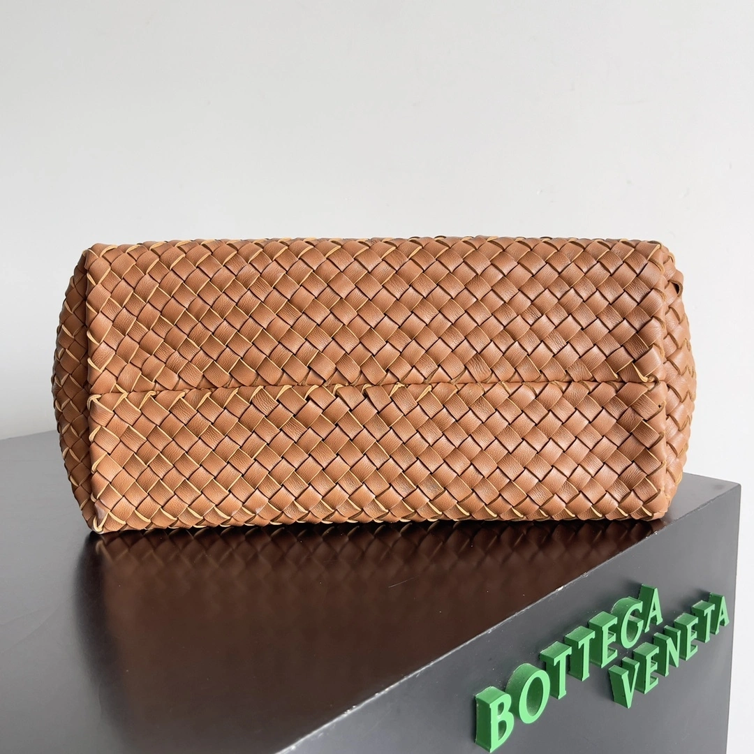 MOMO-- V595t1 608810V1OW12650 high quality version item:E-B100B2744