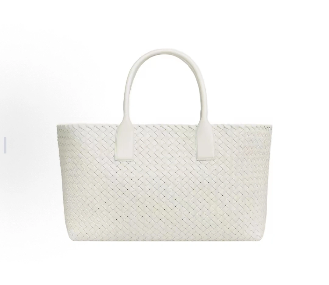 MOMO-- V595t1 608810V1OW19009 high quality version CABAT item:E-B100B2303