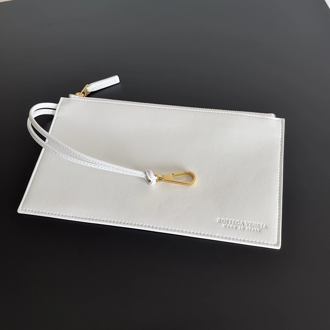 MOMO-- V595t1 608810V1OW19009 high quality version CABAT item:E-B100B2303