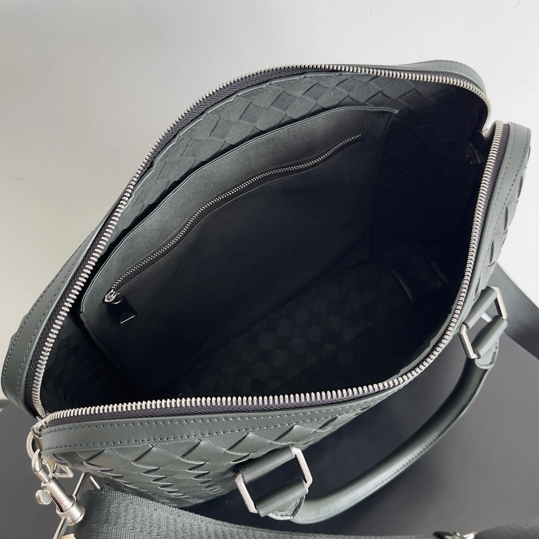 MOMO-- V595t1 651580V0E513203 high quality version item:D-B063I0921