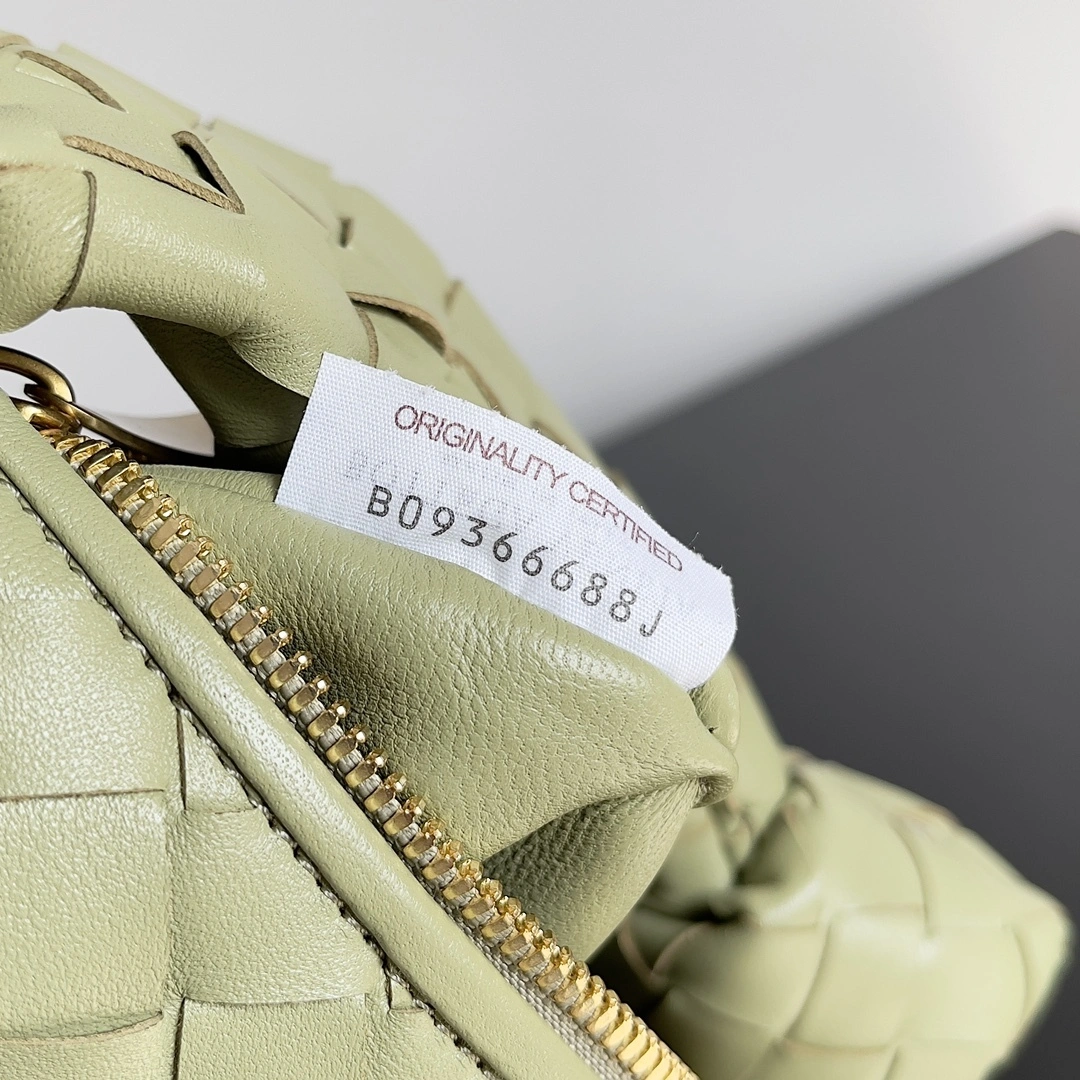 MOMO-- V595t1 651876VCPP52916 high quality version sheepskin item:D-B134I0909