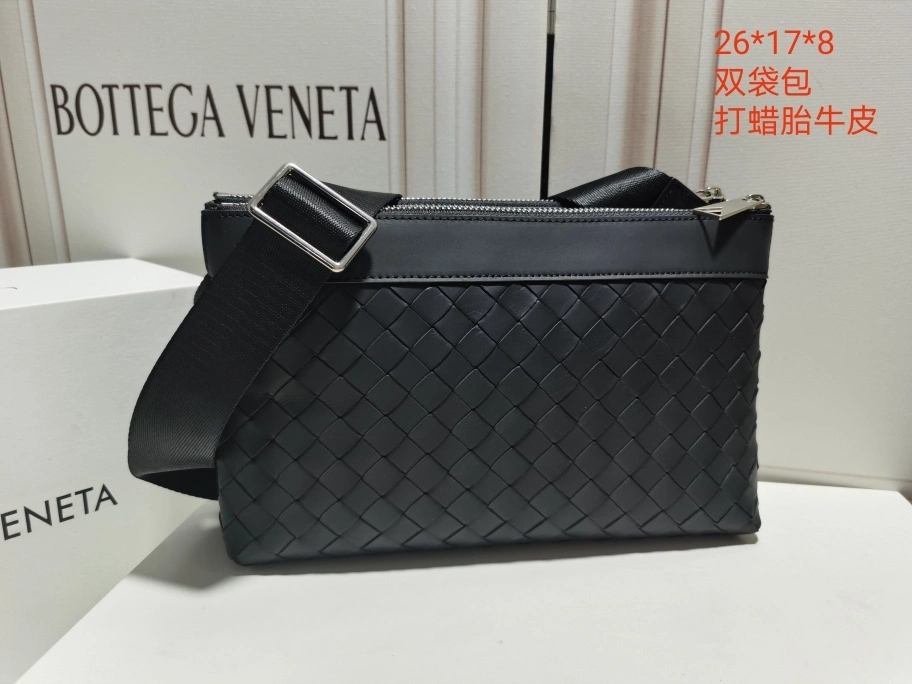 MOMO-- V595t1 651938V2E428803 high quality version cowhide item:D-B000I0923