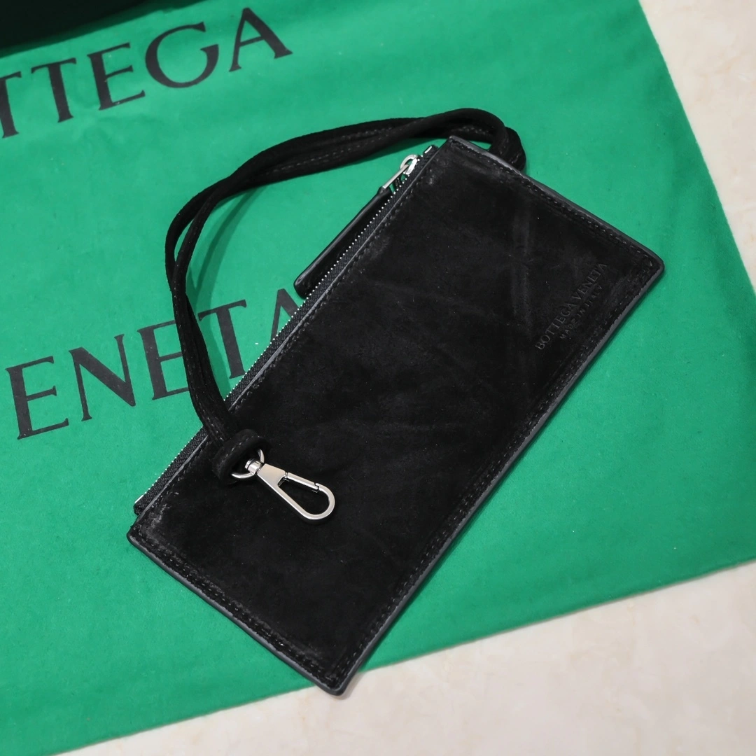 MOMO-- V595t1 652867VCP118425 high quality version sheepskin item:D-B562I0914