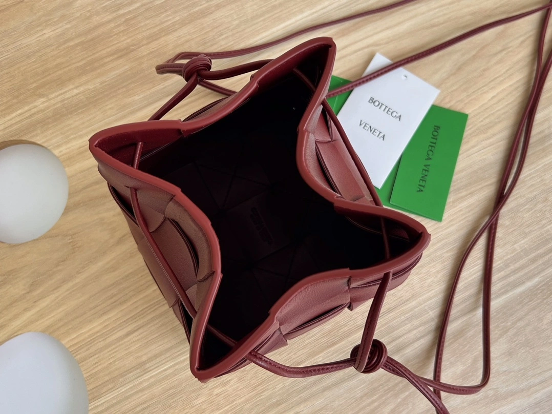 MOMO-- V595t1 680218VCQC46208 high quality version sheepskin item:E-B063A0908