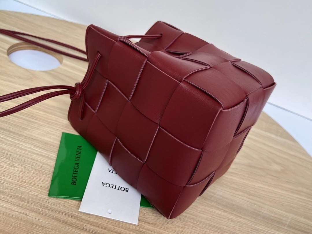 MOMO-- V595t1 680218VCQC46208 high quality version sheepskin item:E-B063A0908
