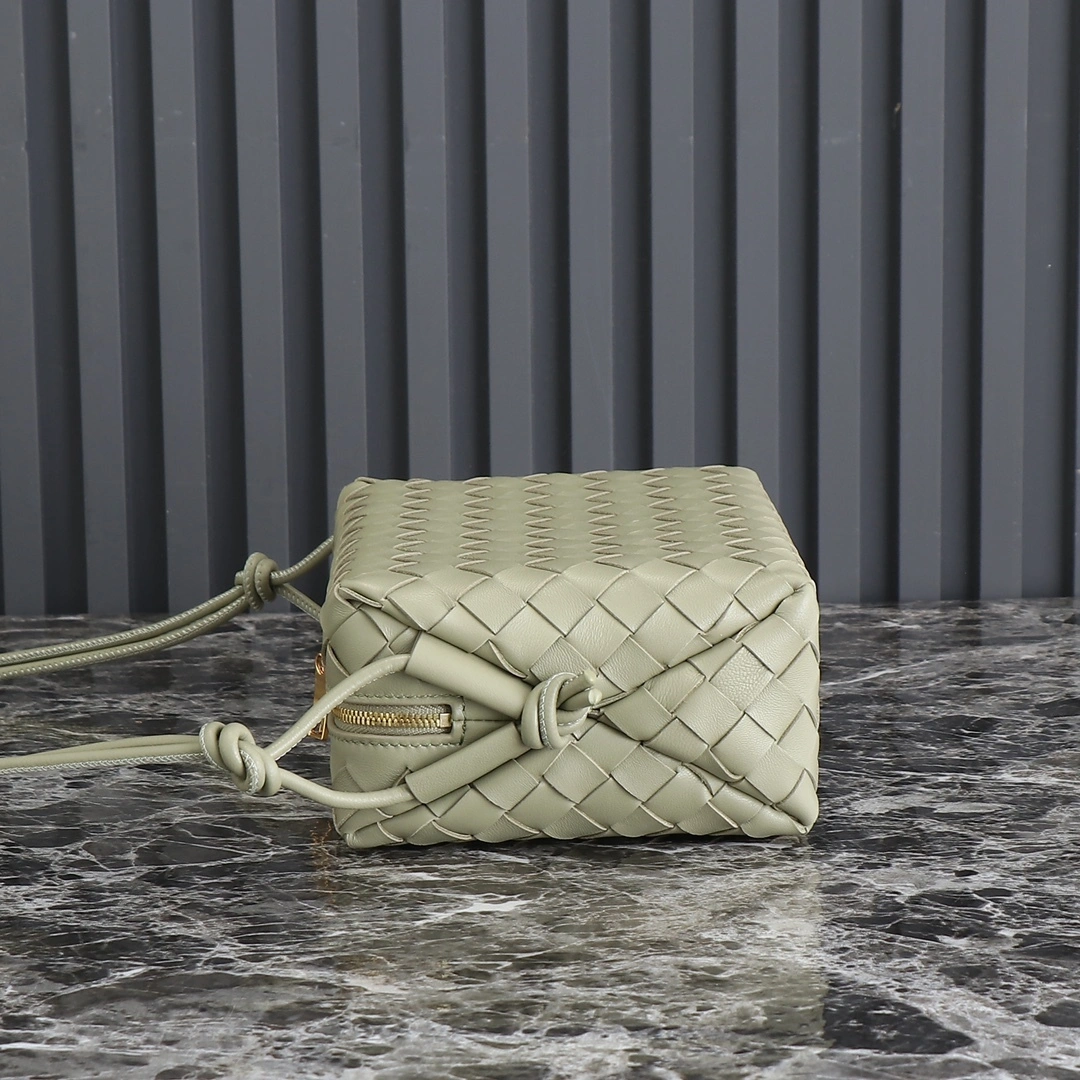 MOMO-- V595t1 680255V1G112916 high quality version item:D-B000I1220