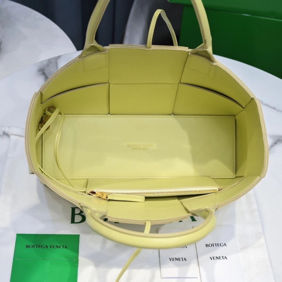 MOMO-- V595t1 709337VCQC27406 high quality version sheepskin item:D-B000I1309