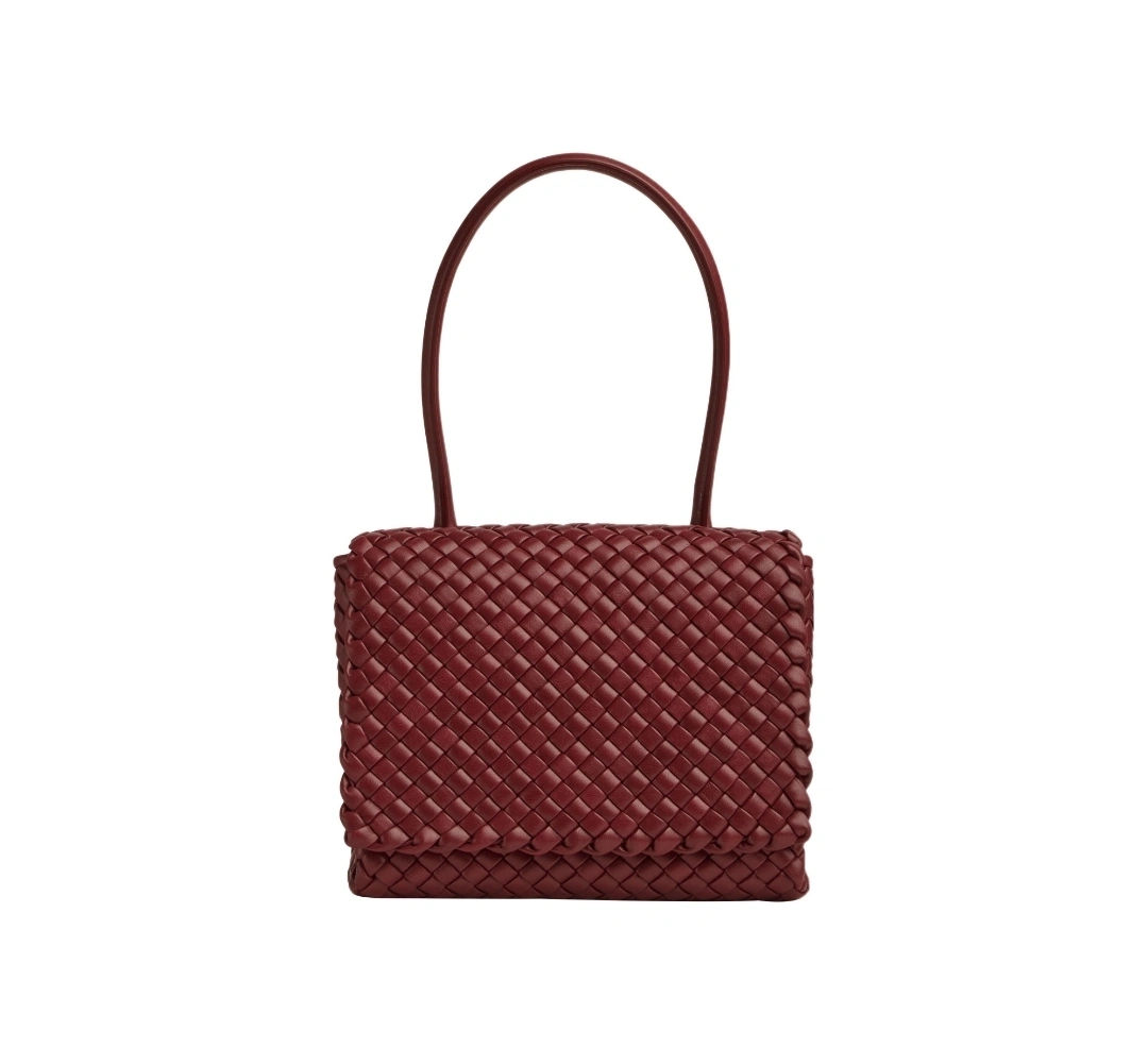 MOMO-- V595t1 709420V01D16208 high quality version item:E-B063A0904