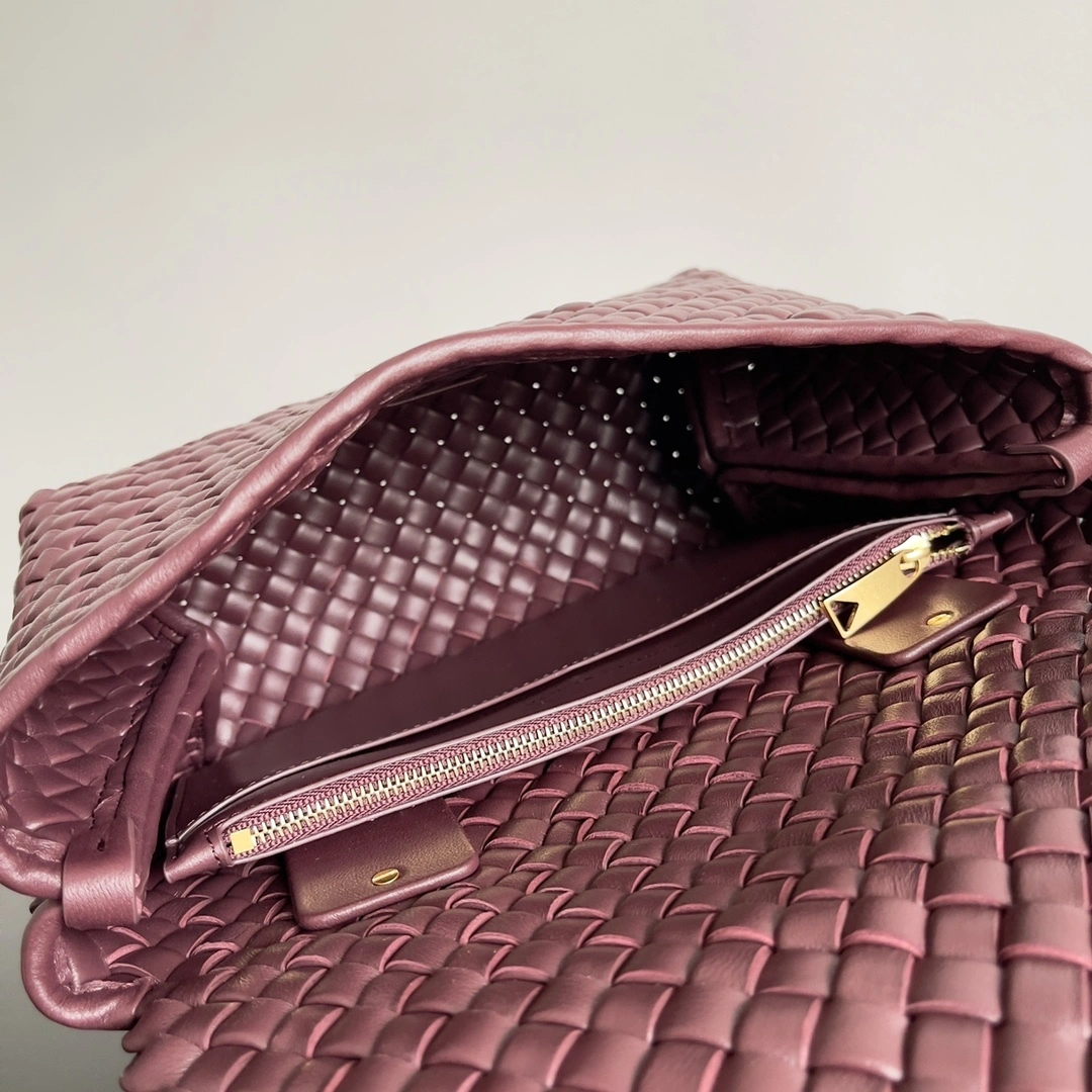 MOMO-- V595t1 709420V01D16208 high quality version item:E-B063A0904