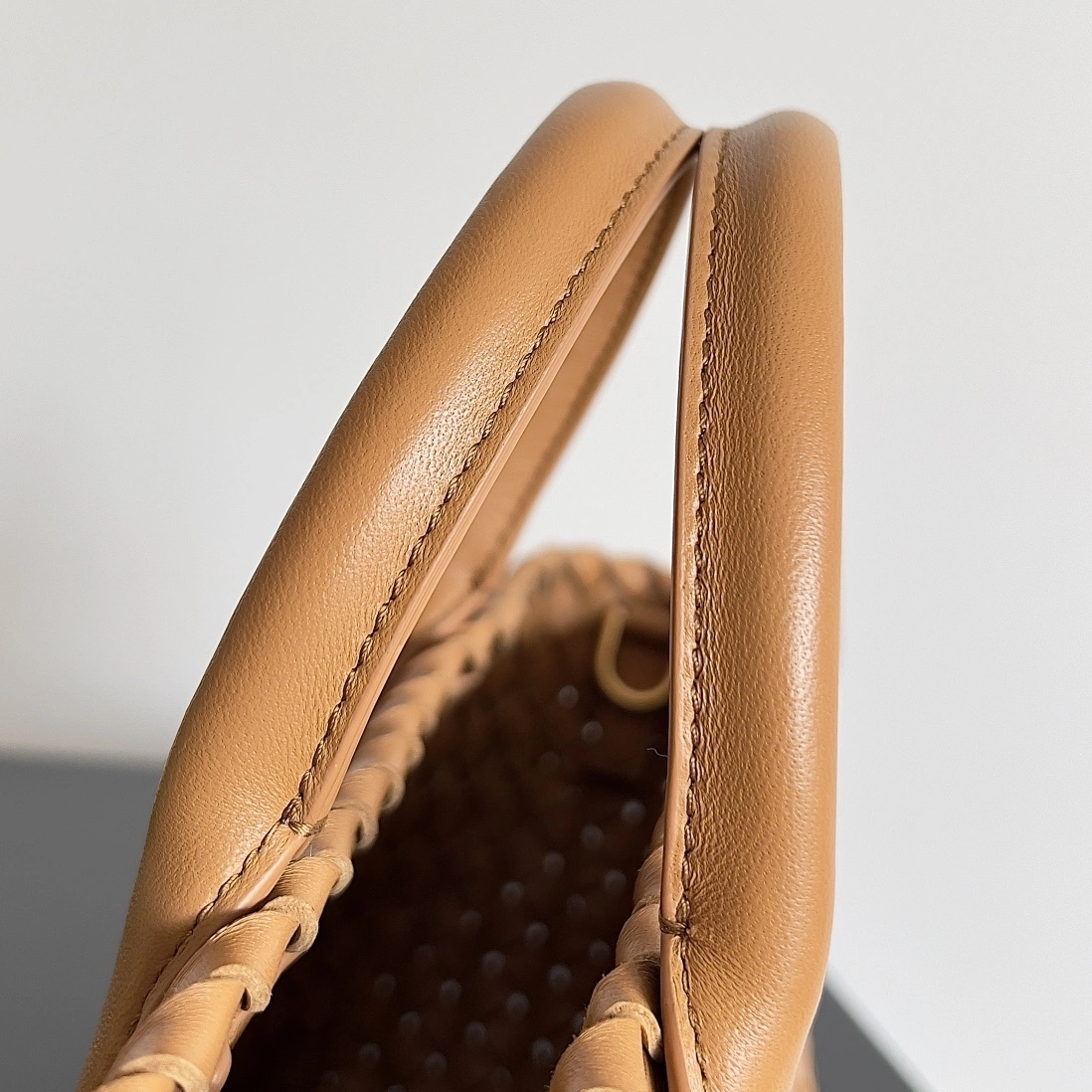 MOMO-- V595t1 709464V1OW19830 high quality version sheepskin item:D-B063I1304