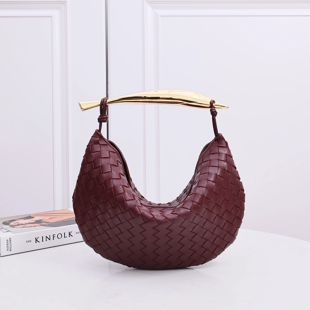 MOMO-- V595t1 716082VCPP12250 high quality version item:D-B000I1225