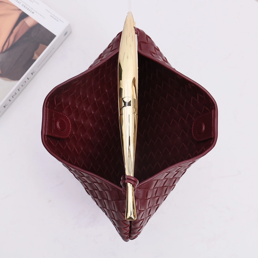 MOMO-- V595t1 716082VCPP12250 high quality version item:D-B000I1225